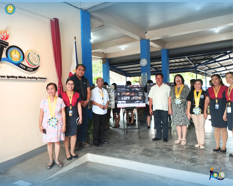 Silay Institute Welcomes Silay City Tourism’s Art Exhibition