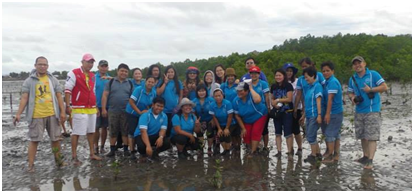 S.I. employees go mangrove planting
